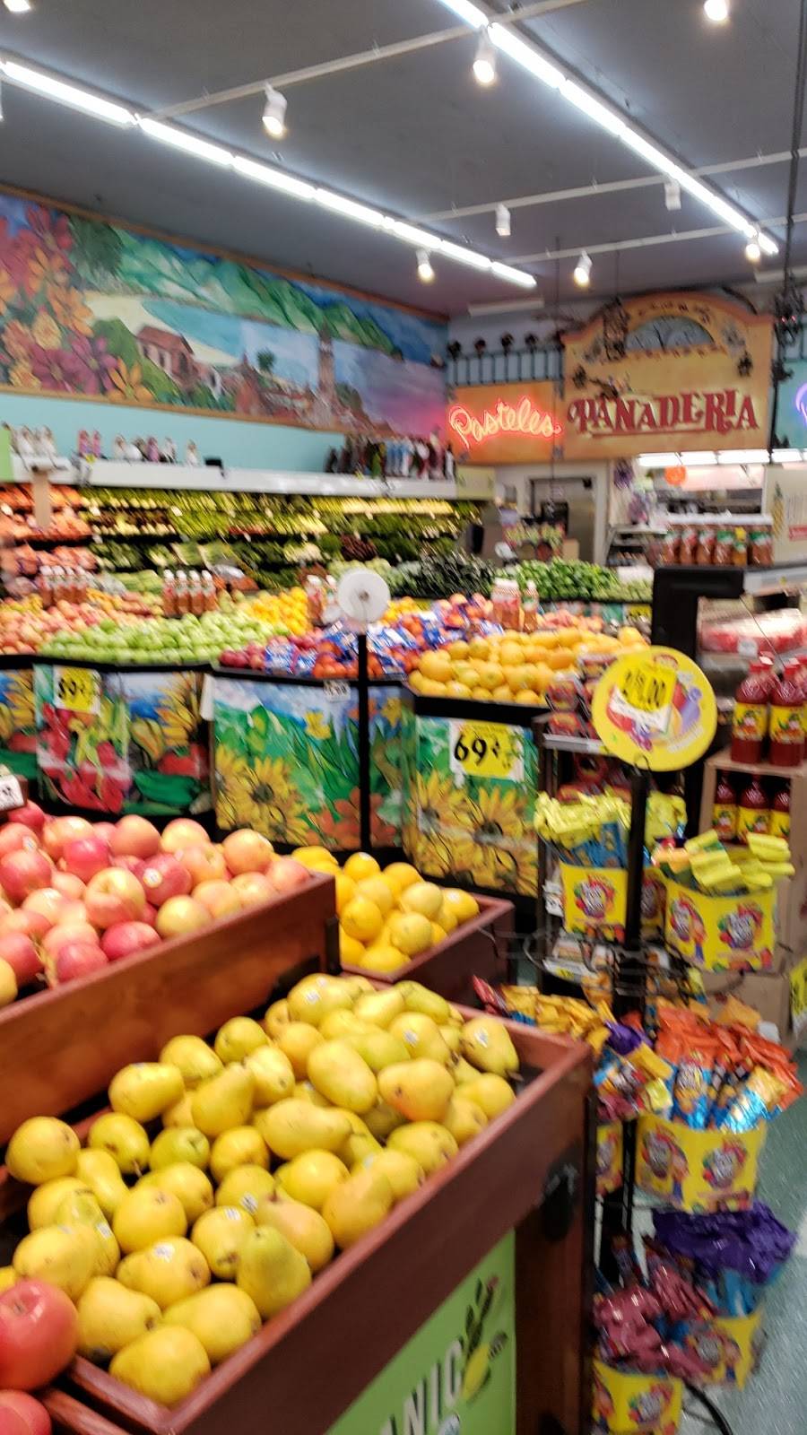 Vallarta Supermarkets | bakery | 757 S Workman St, San Fernando, CA 91340, USA | 8183658603 OR +1 818-365-8603