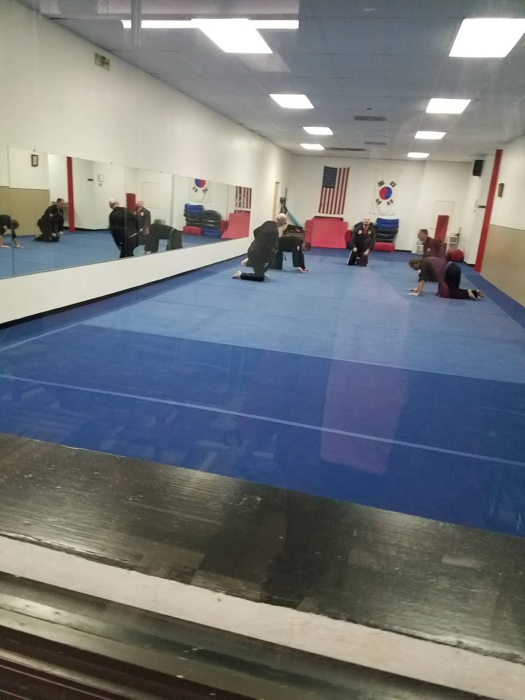 Subway | restaurant | 410 W King St, Littlestown, PA 17340, USA | 7173594411 OR +1 717-359-4411