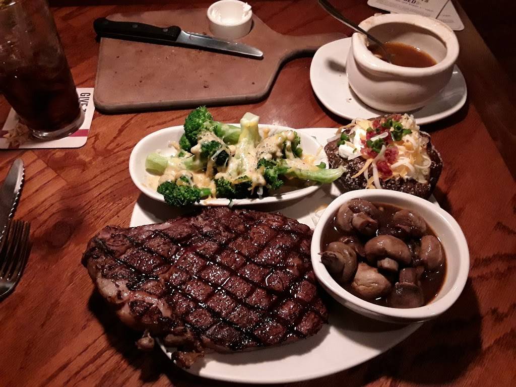 Outback Steakhouse | restaurant | 1101 N Beckley Ave, DeSoto, TX 75115, USA | 9722288748 OR +1 972-228-8748