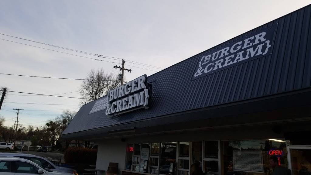 Burger & Cream | restaurant | 403 Grass Valley Hwy, Auburn, CA 95603, USA | 9308881119 OR +1 930-888-1119