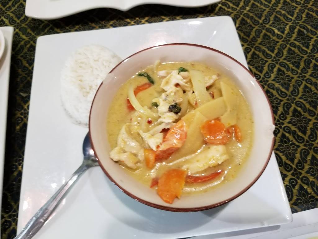 Pa Pa Ya Thai | restaurant | 8464, 2706 E University Dr, Mesa, AZ 85213, USA | 4809643171 OR +1 480-964-3171