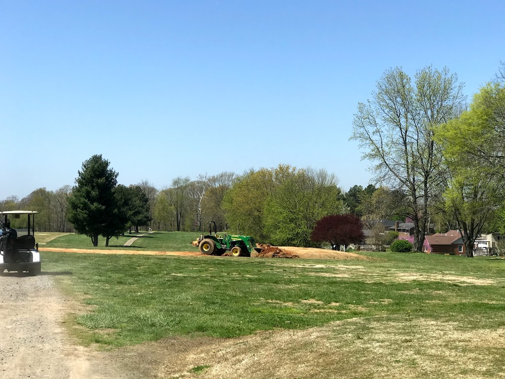 Oak Hills Golf Course | meal takeaway | 1928 Hygeia Rd, Greenbrier, TN 37073, USA | 6156434505 OR +1 615-643-4505