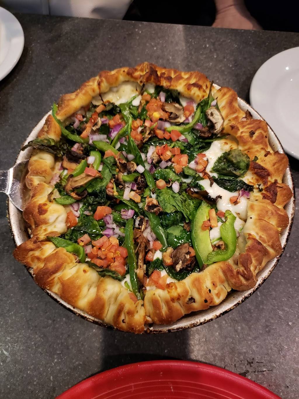 Louies Grill & Bar | restaurant | 5027, 1389 E 15th St # 101, Edmond, OK 73013, USA | 4053408700 OR +1 405-340-8700