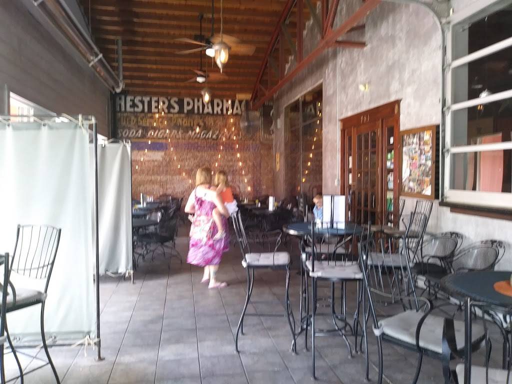 Avenue M | restaurant | 791 Merrimon Ave, Asheville, NC 28804, USA | 8283508181 OR +1 828-350-8181