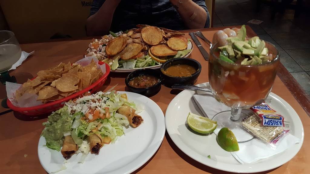 Taco Giro | restaurant | 610 N Grande Ave, Tucson, AZ 85745, USA | 5207922282 OR +1 520-792-2282