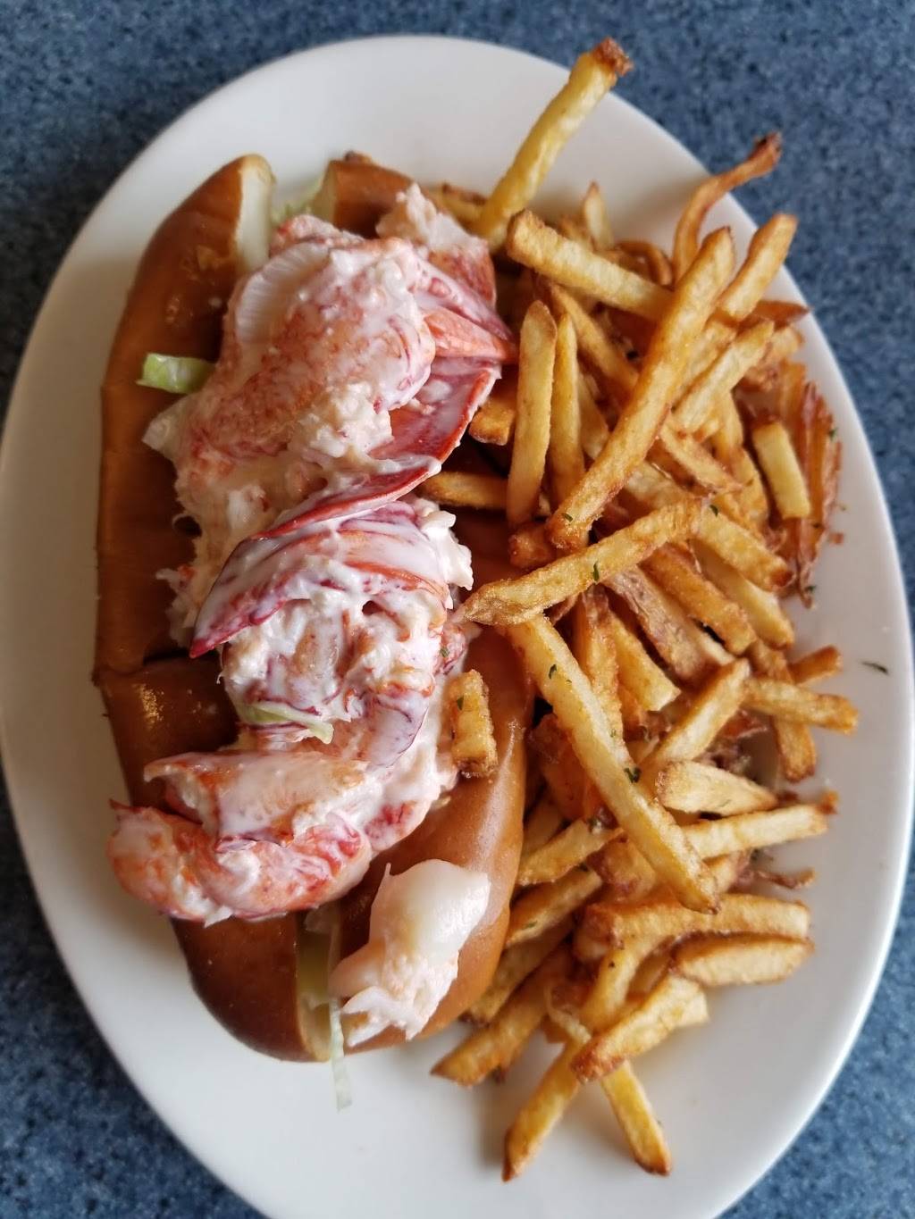 Macks Place | meal takeaway | 224 Portland Rd, Bridgton, ME 04009, USA | 2076474611 OR +1 207-647-4611