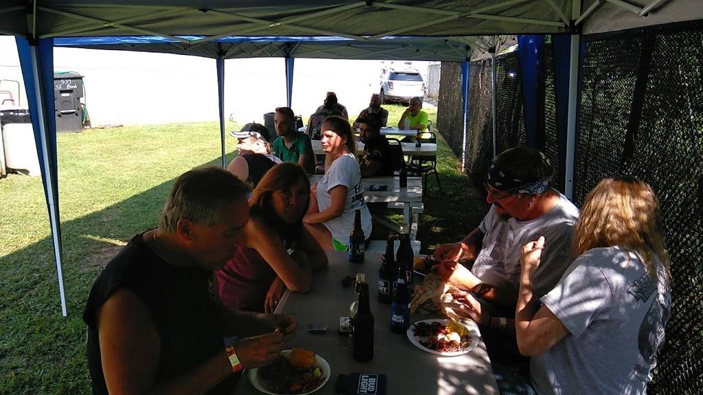 The Wheel Bar And Lounge | restaurant | 534 SE Broad St, Murfreesboro, TN 37130, USA | 6152952862 OR +1 615-295-2862