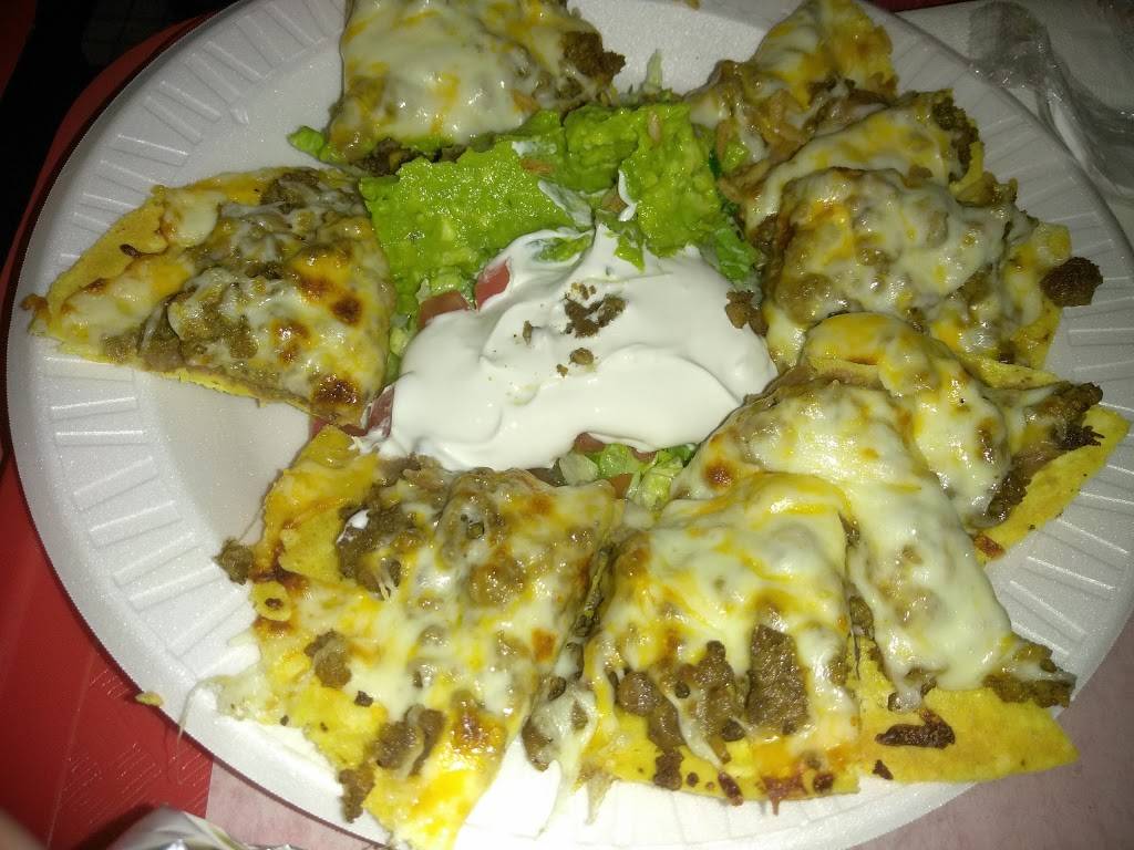 El Famous Burrito | restaurant | 15914 S Harlem Ave, Tinley Park, IL 60477, USA | 7084297072 OR +1 708-429-7072