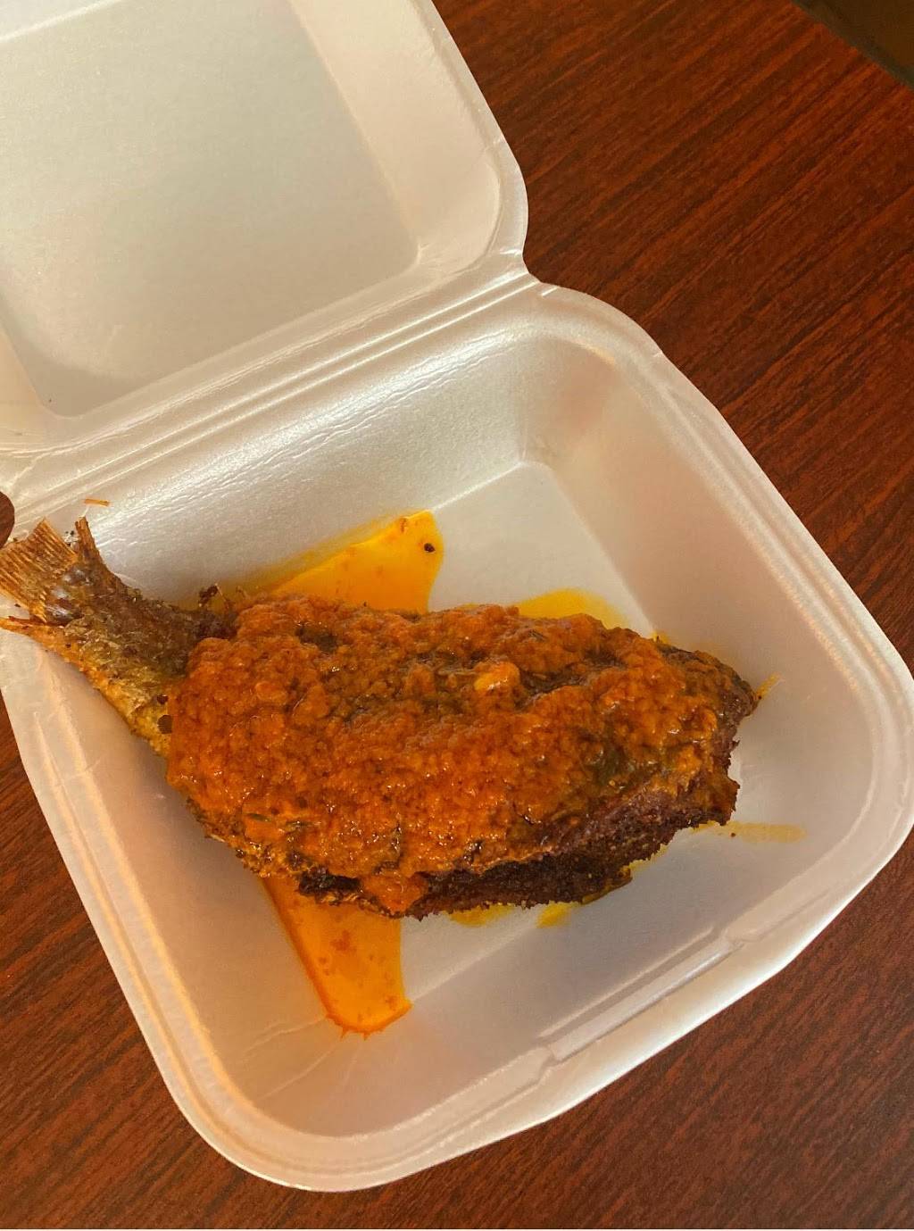 African Kitchen Restaurant & Bar | restaurant | 6024 The Plaza, Charlotte, NC 28215, USA | 7045324279 OR +1 704-532-4279