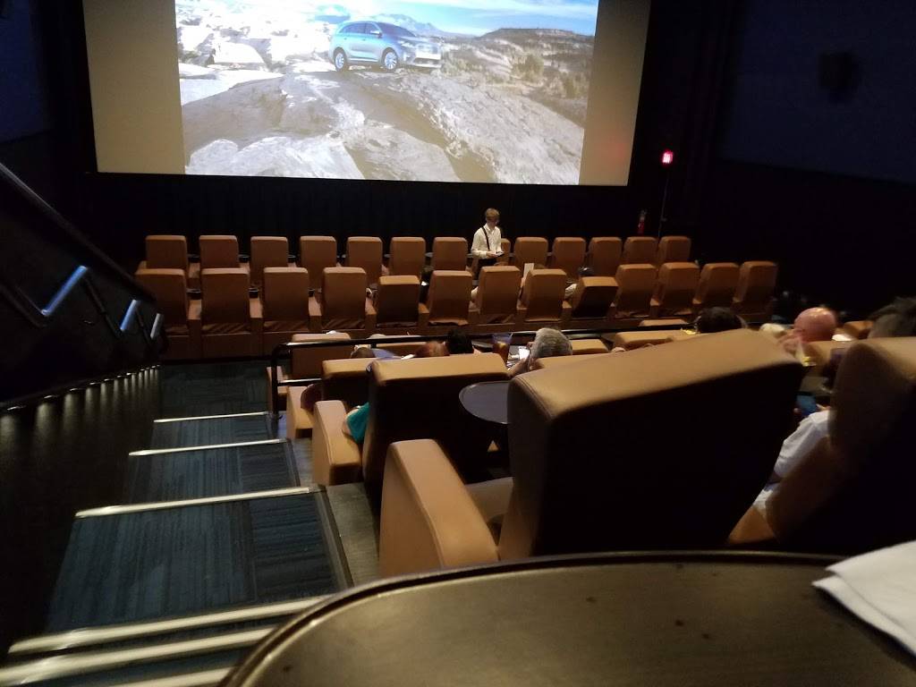 Studio Movie Grill Pearland | restaurant | 8440 S Sam Houston Pkwy E, Houston, TX 77075, USA | 7138212400 OR +1 713-821-2400