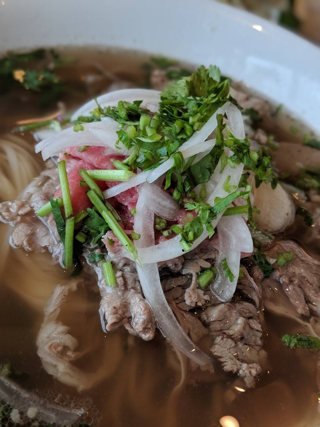 Sao Sao | restaurant | 7209 Boulevard Taschereau #106, Brossard, QC J4Y 1A1, Canada | 4504432388 OR +1 450-443-2388