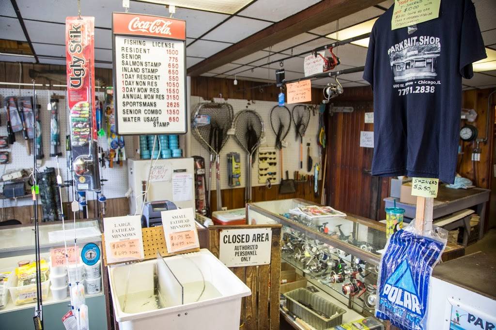 Park Bait Co | restaurant | 600 W Montrose Ave, Chicago, IL 60613, USA | 7732712838 OR +1 773-271-2838