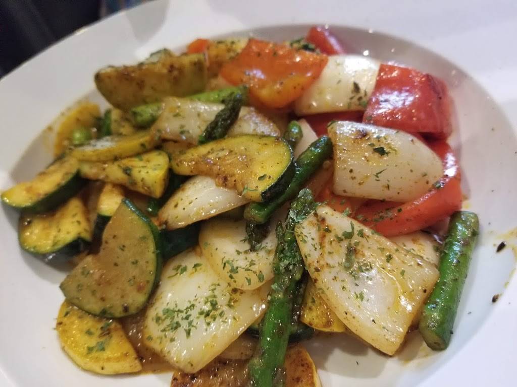 Beer & Claw | restaurant | 61 S Fair Oaks Ave #130, Pasadena, CA 91105, USA | 6264608511 OR +1 626-460-8511