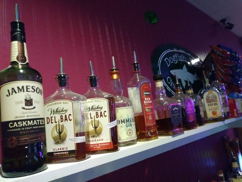 Jesters Billiards | restaurant | 1515 N Gilbert Rd, Gilbert, AZ 85234, USA | 4809261314 OR +1 480-926-1314