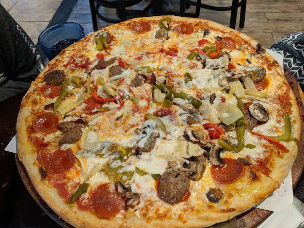 Bada Bing Pizzeria & Italian Cuisine | restaurant | 2925 Gulf Fwy S, League City, TX 77573, USA | 2813370819 OR +1 281-337-0819