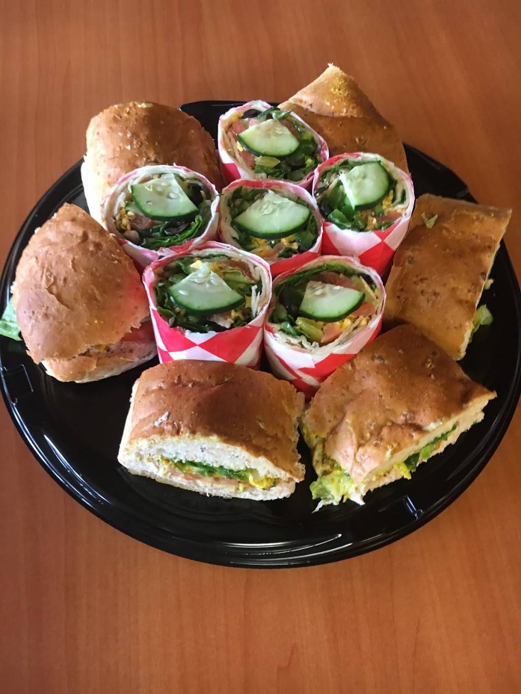 Smokehouse 61 | restaurant | 2148 William St, Cape Girardeau, MO 63703, USA | 5733358880 OR +1 573-335-8880