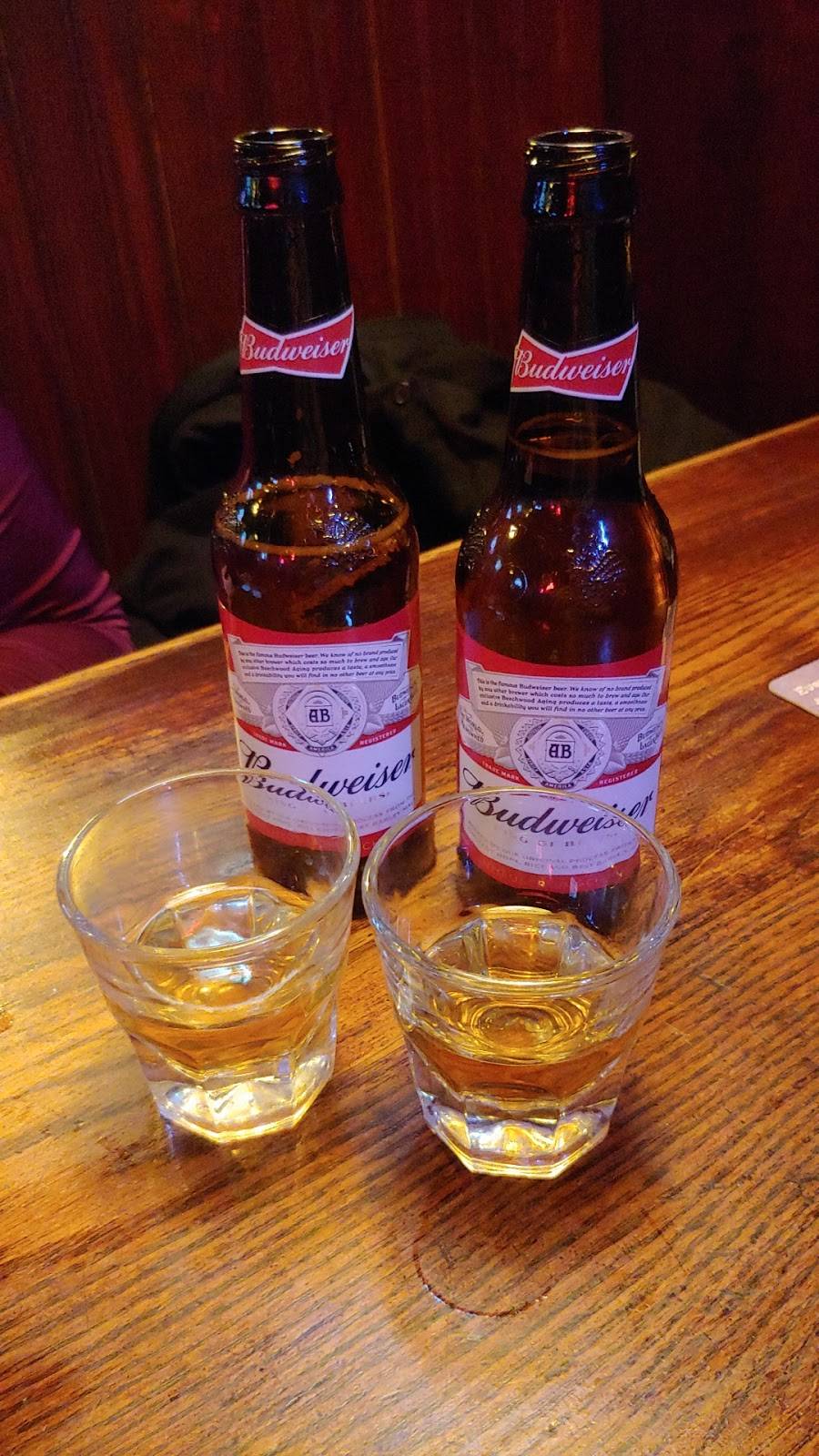 Wagon Wheel Pub | restaurant | 8761 Snow Rd, Parma, OH 44130, USA | 4408845200 OR +1 440-884-5200