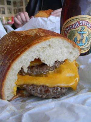 Reds Java House | restaurant | Pier 30, San Francisco, CA 94105, USA | 4157775626 OR +1 415-777-5626