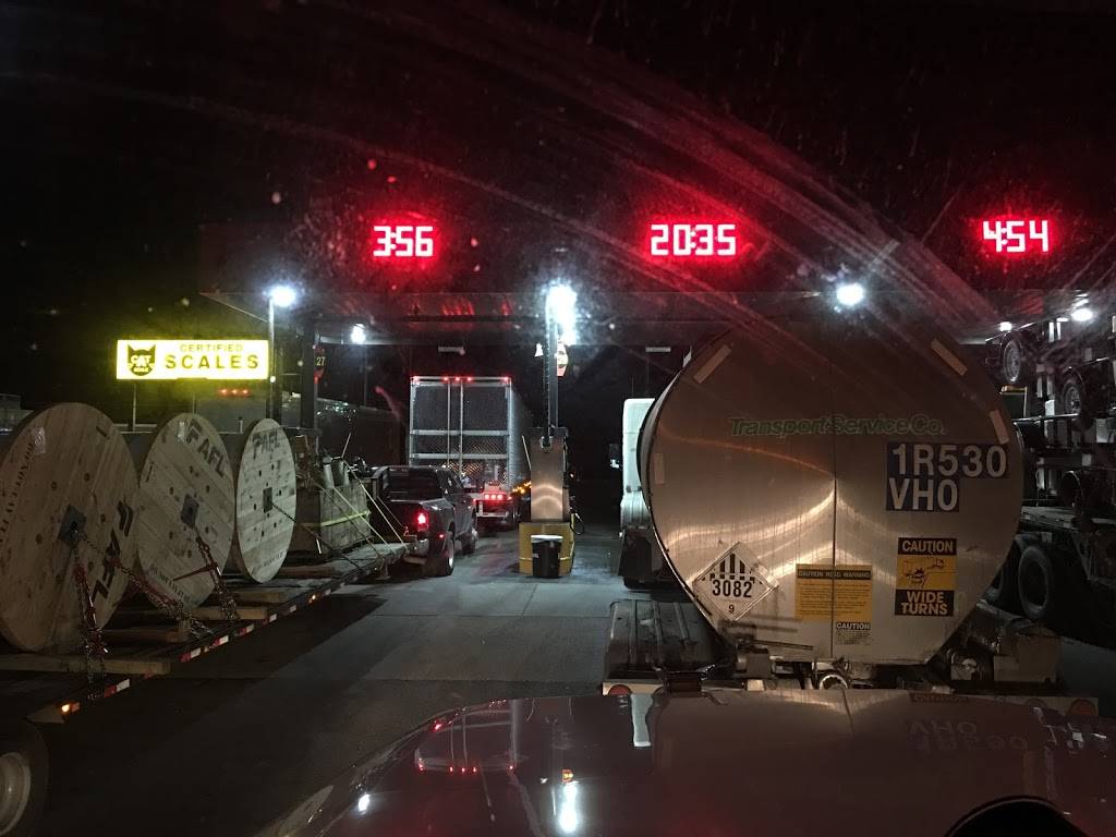 Pilot Travel Center | restaurant | 7210 Strawberry Plains Pike, Knoxville, TN 37914, USA | 8655441067 OR +1 865-544-1067