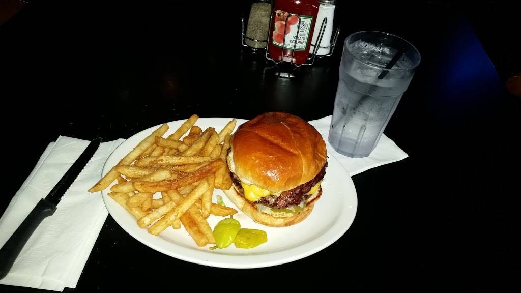 Lake Dallas Point | restaurant | 303 Swisher Rd #100, Lake Dallas, TX 75065, USA | 9404972051 OR +1 940-497-2051