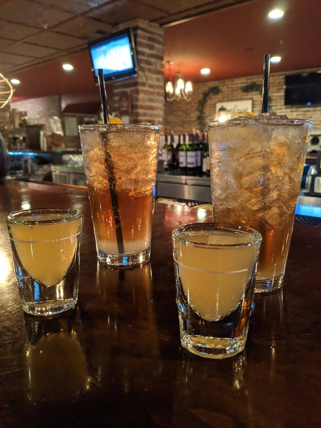 Willy Ts Tavern & Grill | restaurant | 300 Thumper Lodge Rd, Ottertail, MN 56571, USA | 2183676508 OR +1 218-367-6508