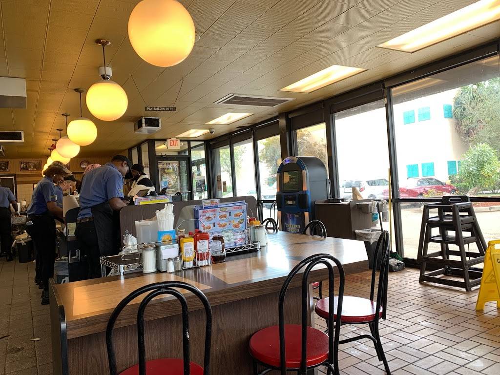 Waffle House | meal takeaway | 2580 Davie Rd, Davie, FL 33317, USA | 9547928150 OR +1 954-792-8150