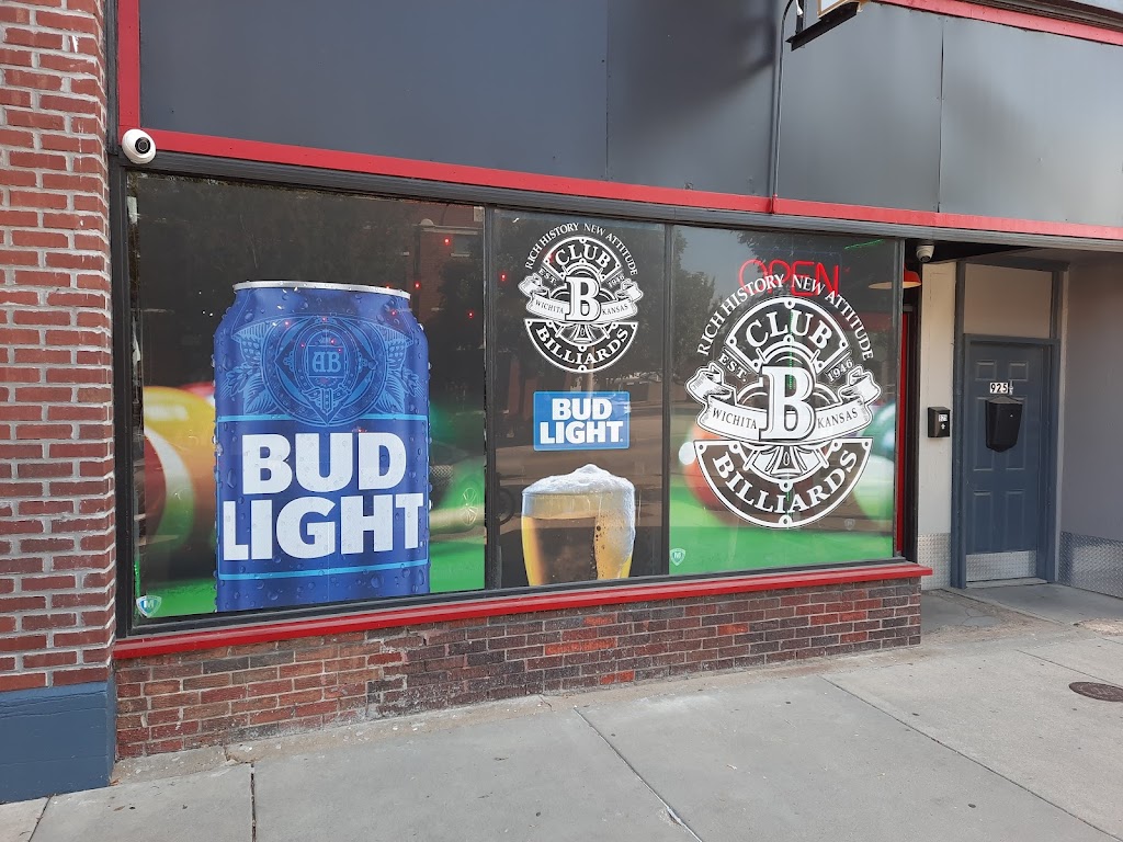 Club Billiards | restaurant | 925 W Douglas Ave, Wichita, KS 67213, USA | 3162440560 OR +1 316-244-0560