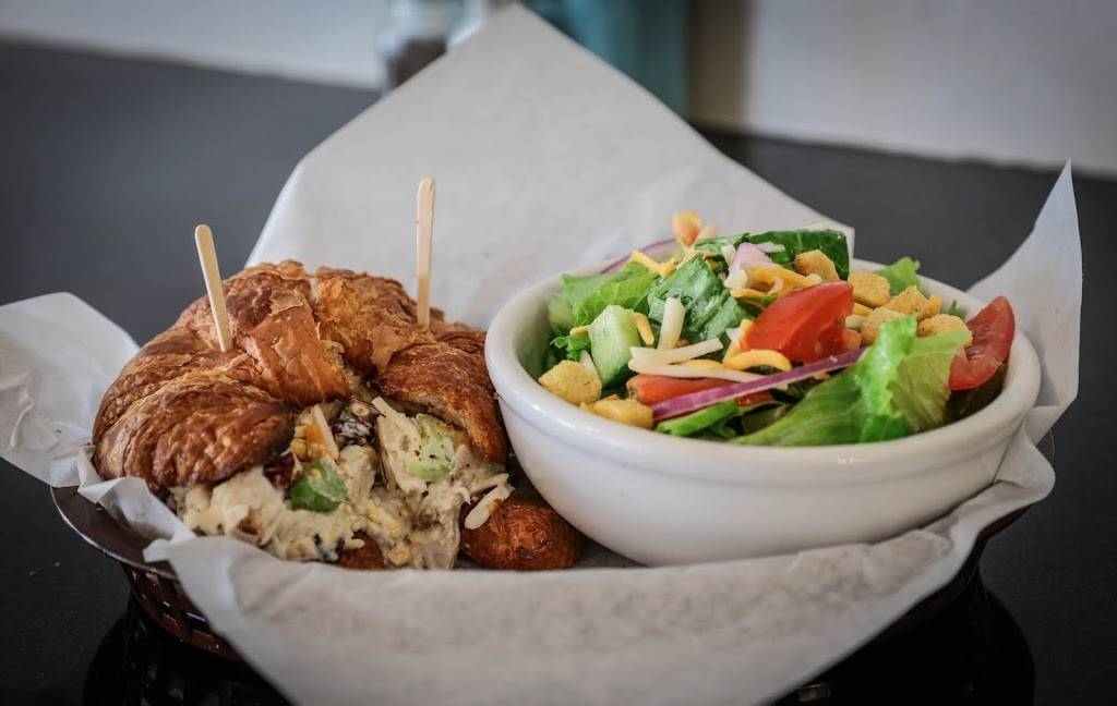 Food Farmacy | restaurant | 1764 Main St, Escalon, CA 95320, USA | 2098317863 OR +1 209-831-7863