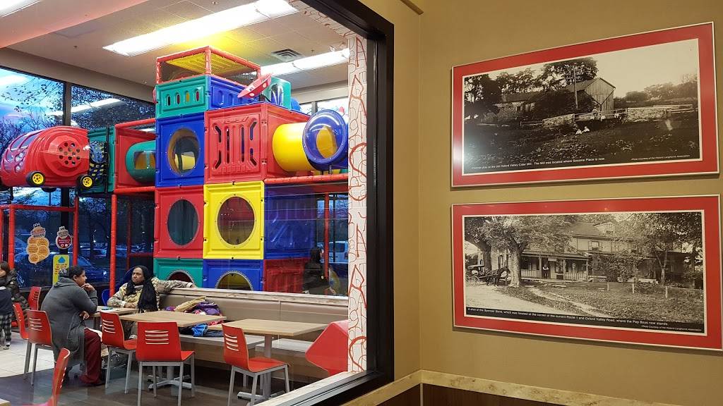 Burger King | restaurant | 340 Bristol Oxford Valley Rd, Langhorne, PA 19047, USA | 2159467984 OR +1 215-946-7984