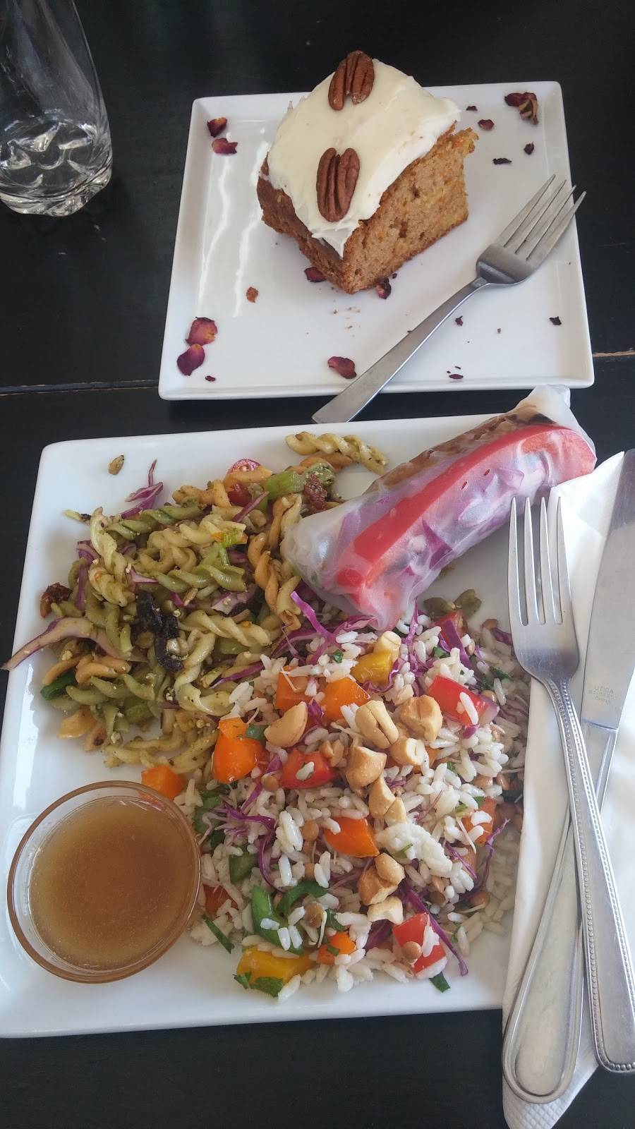 Essentiellement Sol | cafe | 4234 Rue Sainte-Catherine E, Montréal, QC H1V 1X3, Canada | 5142232231 OR +1 514-223-2231