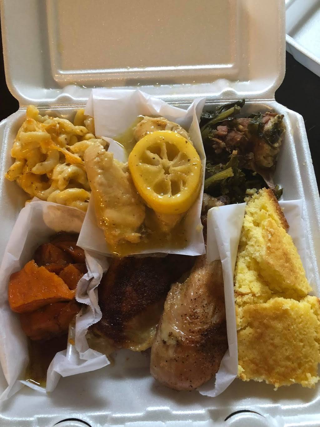 Mama Ethels | restaurant | 2901 Lawndale Ave, Rockford, IL 61101, USA | 7792561041 OR +1 779-256-1041