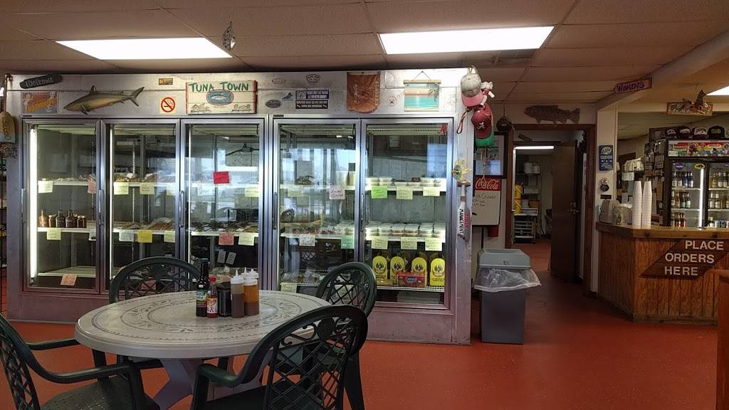 Smokehouse Foods | restaurant | 525 Glen Cheek Dr, Cape Canaveral, FL 32920, USA | 3217849300 OR +1 321-784-9300