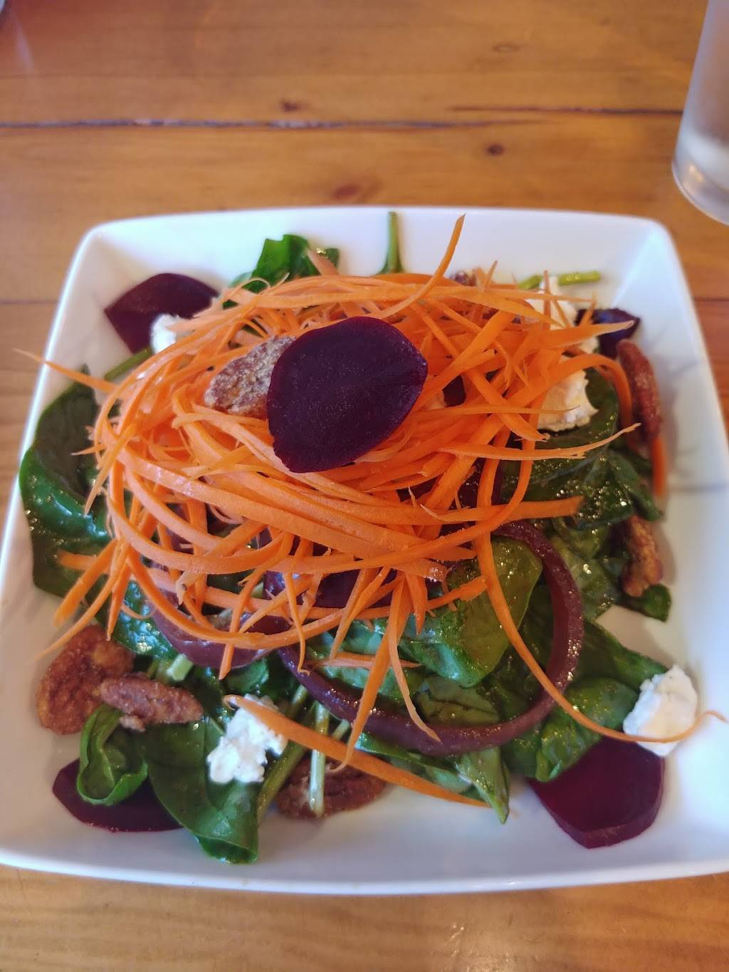 Queen Margherita Pizza | restaurant | 3111 W McGraw St #103, Seattle, WA 98199, USA | 2065484908 OR +1 206-548-4908