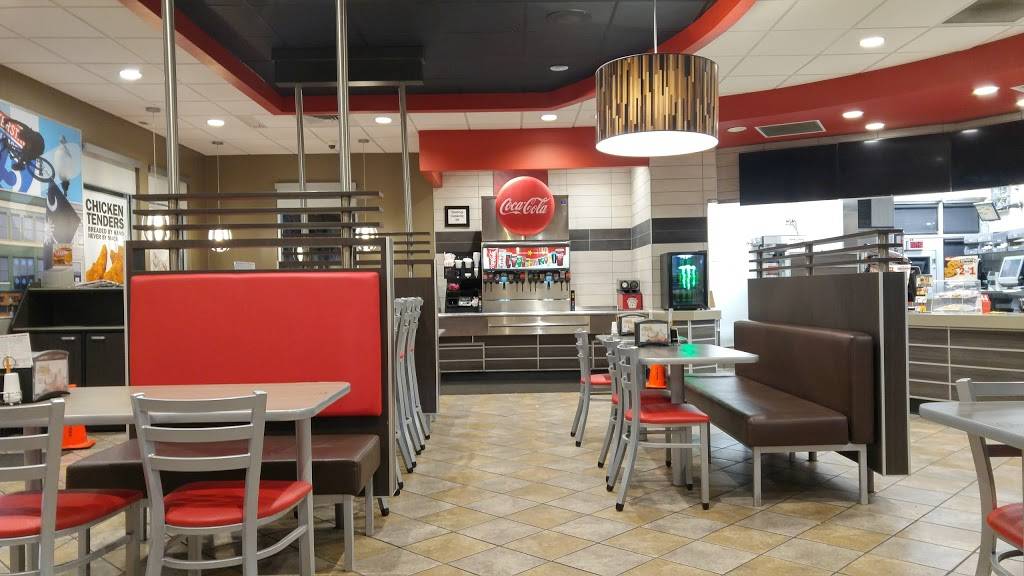 Hardees | restaurant | 214 Cedar Springs Rd, Spartanburg, SC 29302, USA | 8645832952 OR +1 864-583-2952