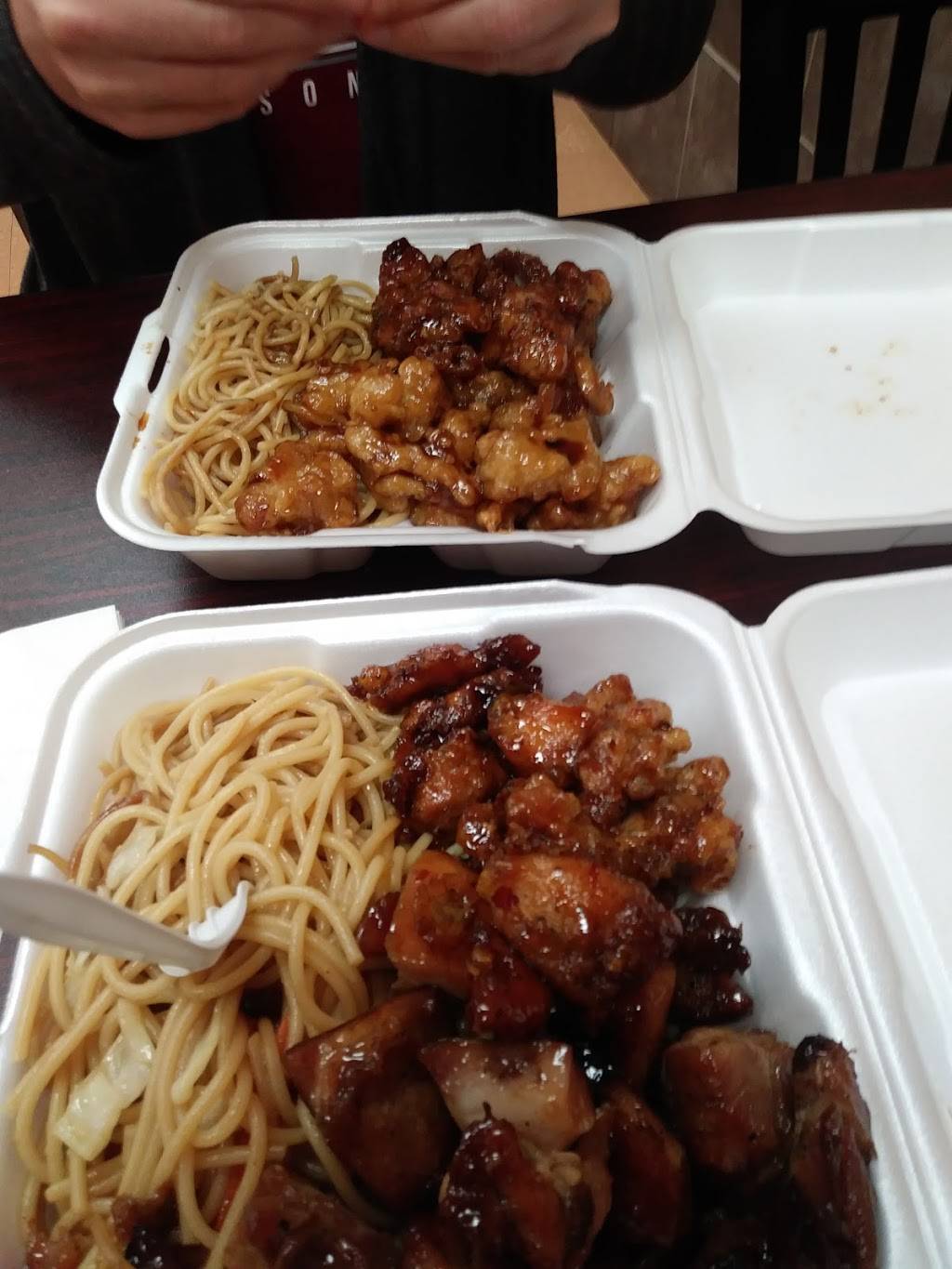 Famous Wok | restaurant | 3051 Kinzel Way, Knoxville, TN 37924, USA | 8653335536 OR +1 865-333-5536