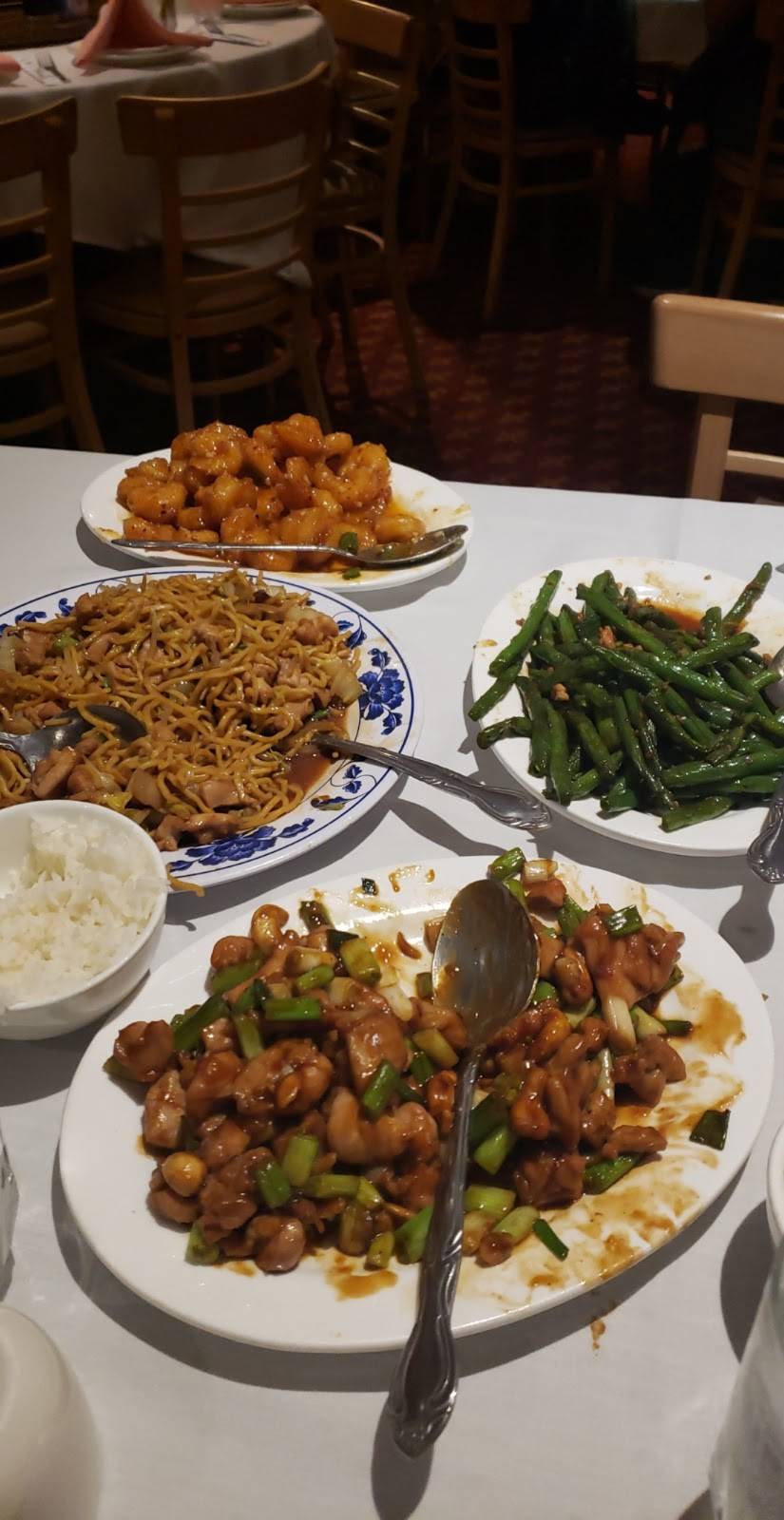 Yang Chow Restaurant | restaurant | 819 N Broadway, Los Angeles, CA 90012, USA | 2136250811 OR +1 213-625-0811