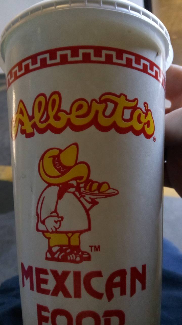 Albertos Mexican Food | restaurant | 780 Ramona Expy, Perris, CA 92571, USA | 9516577951 OR +1 951-657-7951