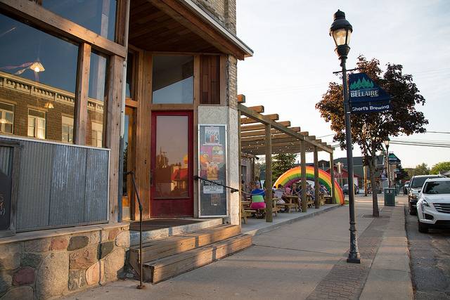 Shorts Brewing Company Bellaire Pub | restaurant | 121 N Bridge St, Bellaire, MI 49615, USA | 2314982300 OR +1 231-498-2300