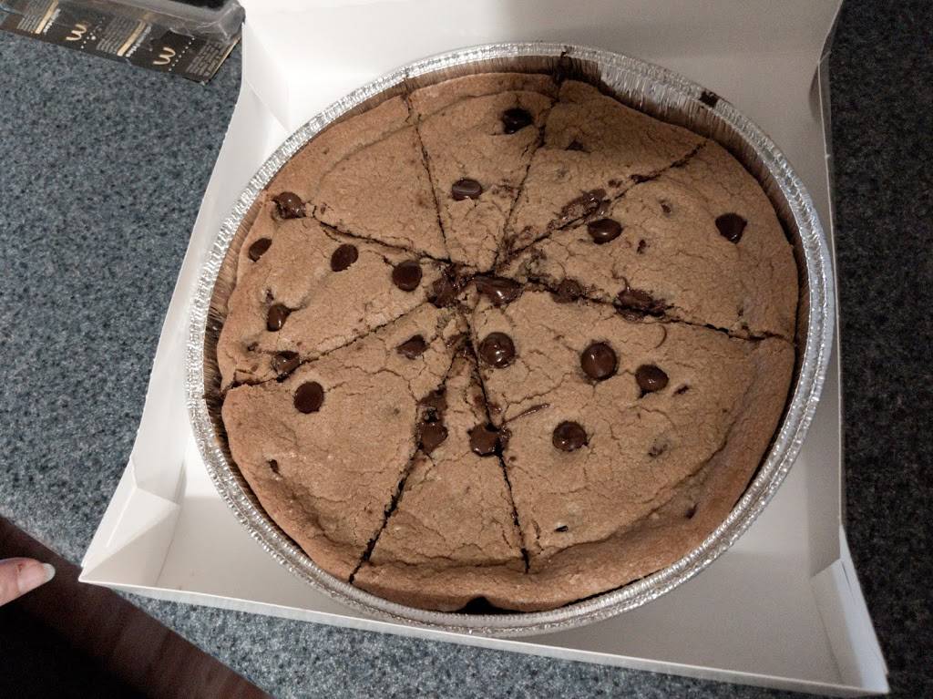 Pizza Hut | meal takeaway | 50 Towne Square Way, Pittsburgh, PA 15227, USA | 4128854404 OR +1 412-885-4404