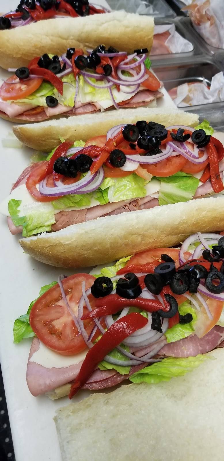 Carluccios Italian Specialties | restaurant | 16 N Main St, South Yarmouth, MA 02664, USA | 5083945000 OR +1 508-394-5000