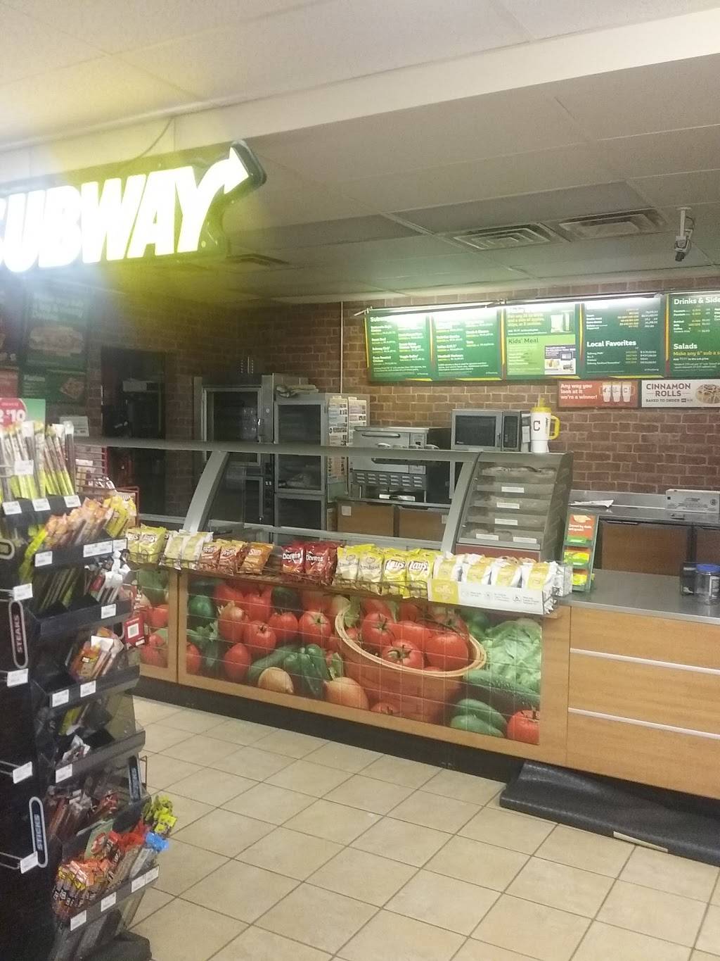Subway | restaurant | 10792 Main St, Mantua, OH 44255, USA | 3302745540 OR +1 330-274-5540