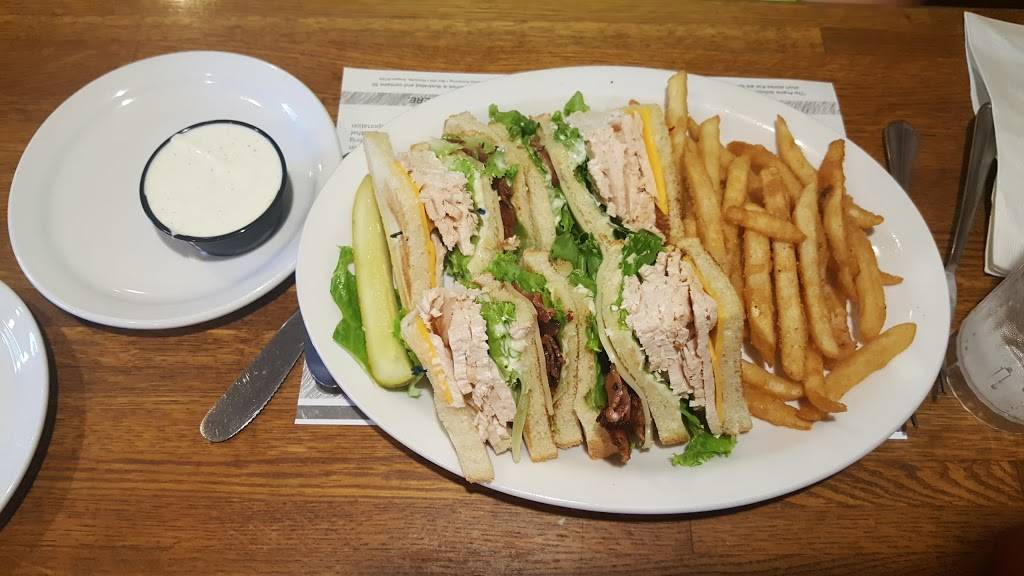 Tollgate Inn Bakery | restaurant | 38100 US-26, Sandy, OR 97055, USA | 5036688456 OR +1 503-668-8456