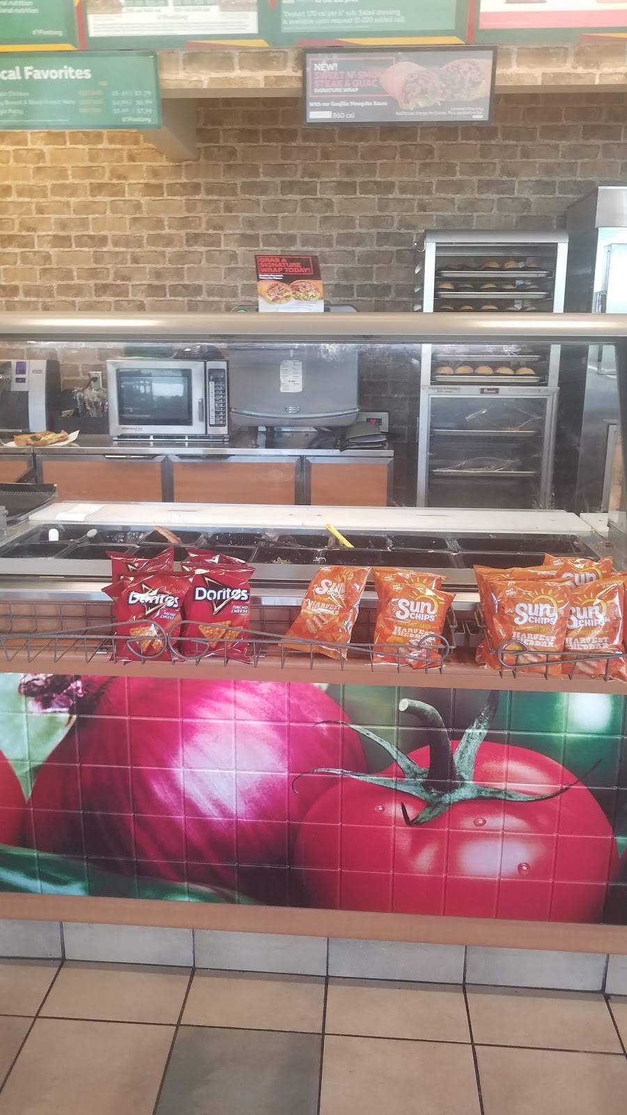 Subway Restaurants | restaurant | Basswood Retail Plaza, 3088 Basswood Blvd Suite # 100, Fort Worth, TX 76137, USA | 8173064906 OR +1 817-306-4906