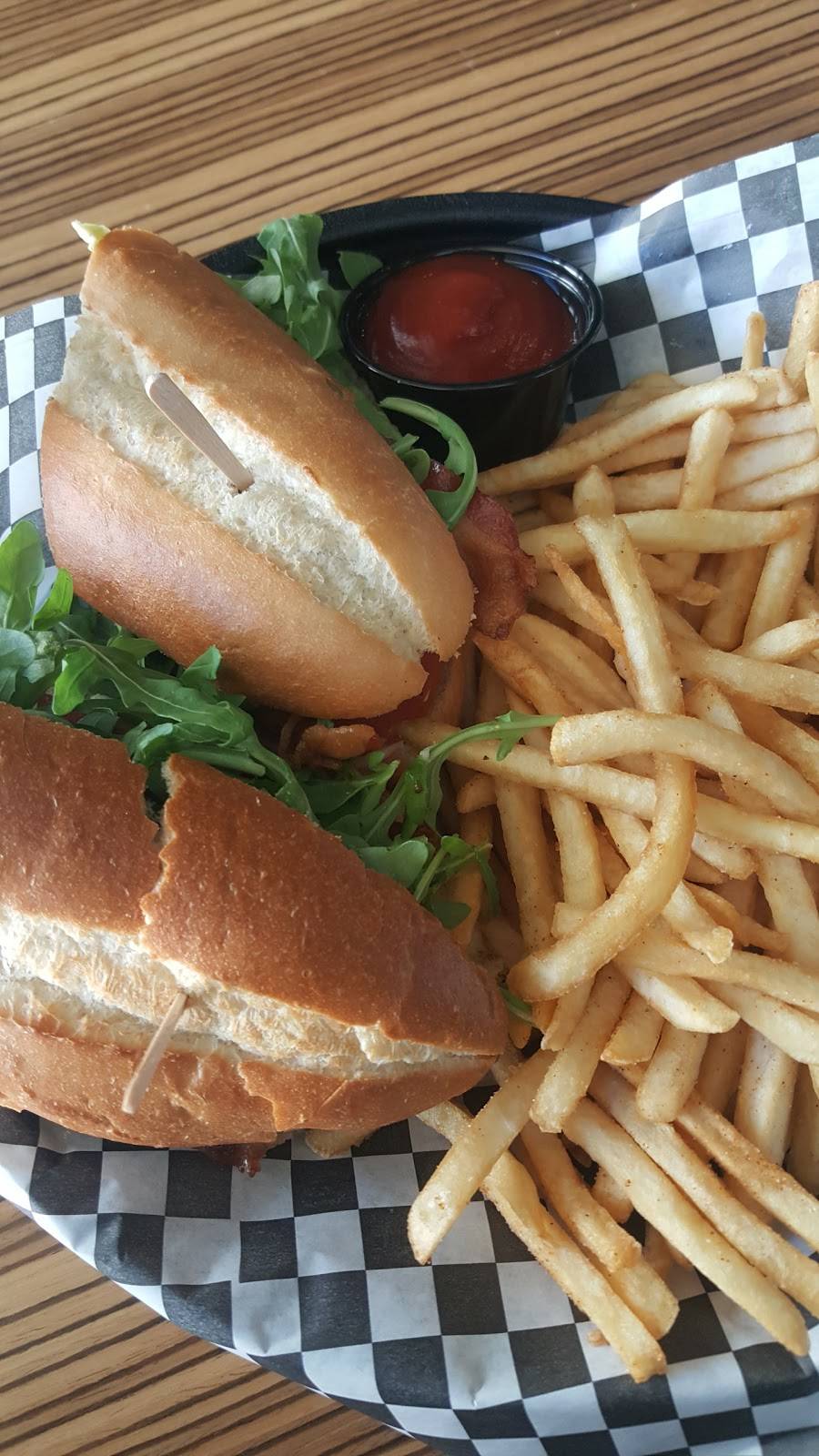 Zanzibar Cafe At the Loft | cafe | 9500 Gilman Dr, La Jolla, CA 92093, USA | 8586780922 OR +1 858-678-0922