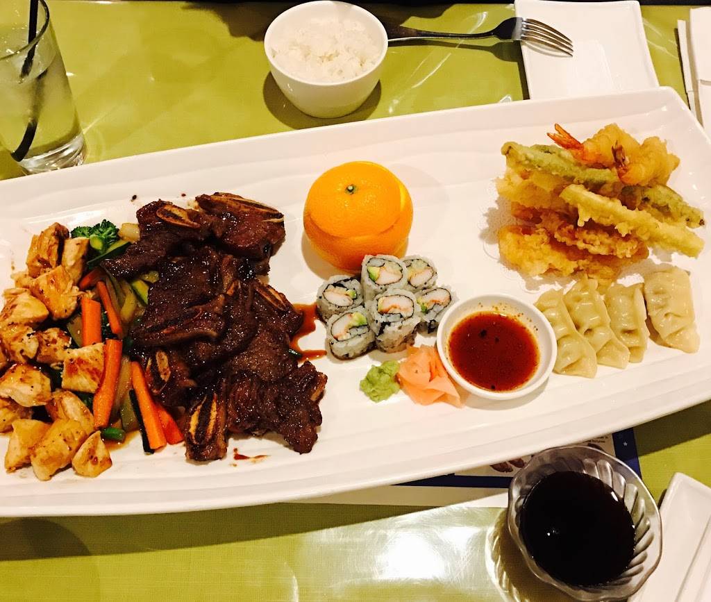 Kohan Japanese Restaurant | restaurant | 730 W Maxwell St, Chicago, IL 60607, USA | 3124216254 OR +1 312-421-6254