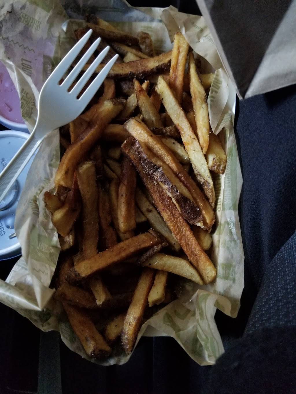 Wingstop | restaurant | 305 SE Chkalov Dr Ste 150, Vancouver, WA 98683, USA | 3608968001 OR +1 360-896-8001