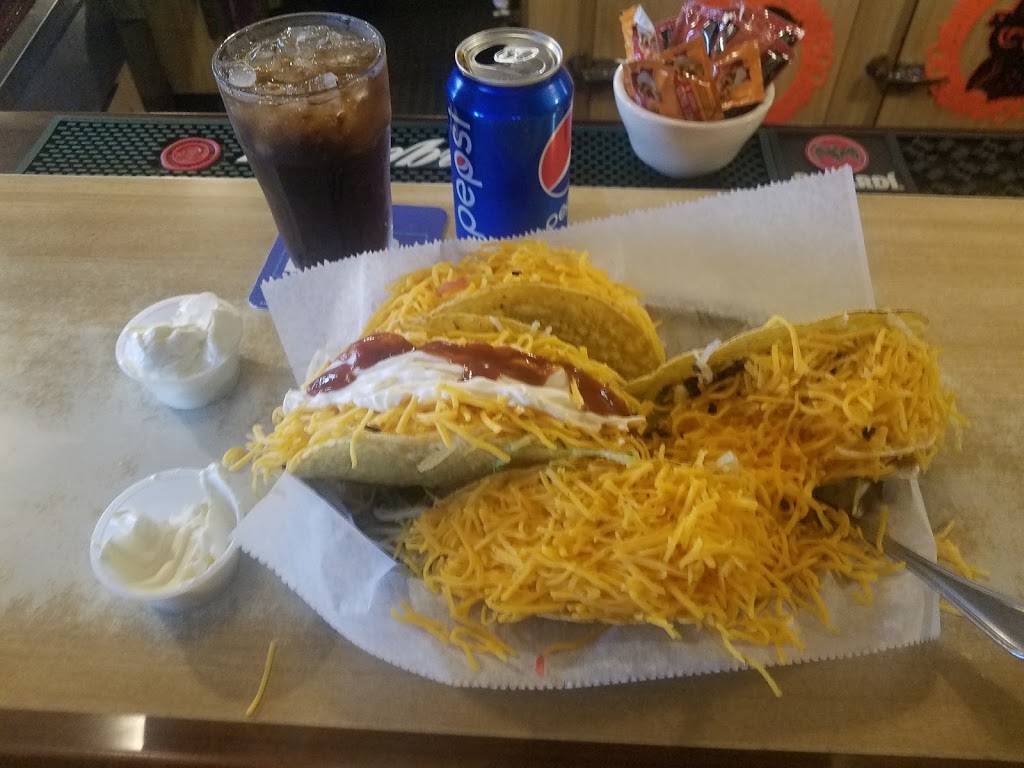 Andys Jamaican Oasis | restaurant | State Hwy 33 Trunk, Horicon, WI 53032, USA | 9203827635 OR +1 920-382-7635