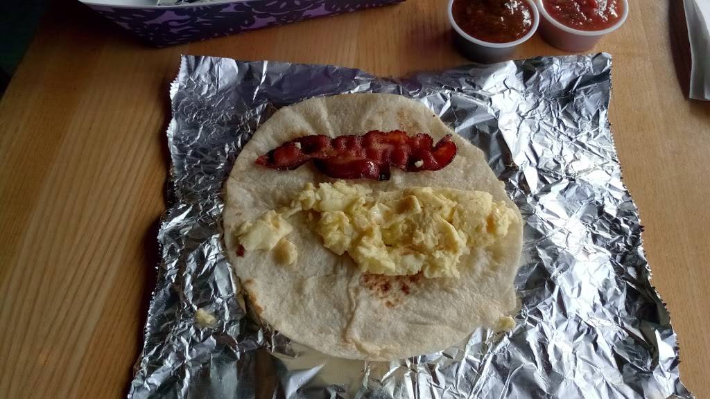 Taco Cabana | restaurant | 15606 Chase Hill Blvd, San Antonio, TX 78256, USA | 2106411815 OR +1 210-641-1815