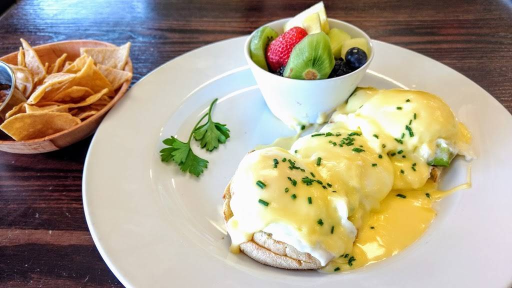 Denicas Real Food Kitchen | bakery | 2280 Oak Grove Rd, Walnut Creek, CA 94598, USA | 9259456200 OR +1 925-945-6200