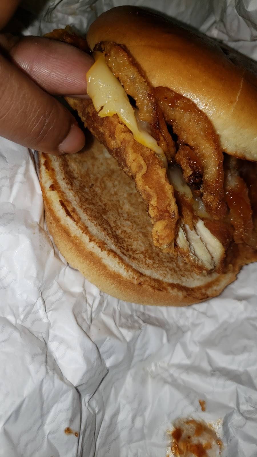 Wendys | restaurant | 3701 N May Ave, Oklahoma City, OK 73112, USA | 4059470095 OR +1 405-947-0095